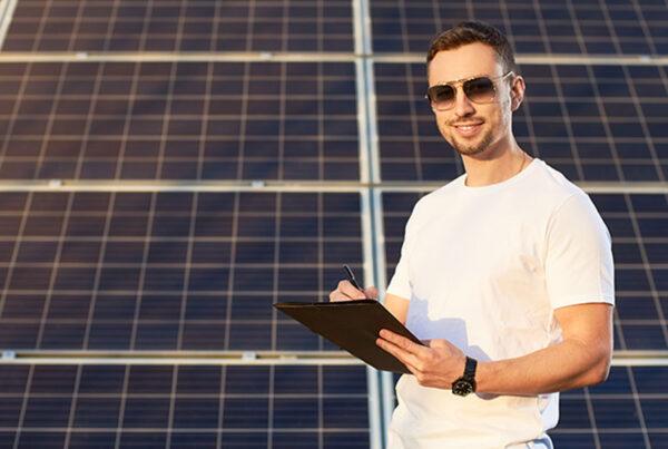 Die Firma Julius Fritsche GmbH aus 5102-Anthering in Österreich hat ein Stelleninserat auf der Jobbörse Salzburg geschalten und dort in einer Bildergalerie mit bis zu 5 Bildern ein Bild aus dem Bereich Arbeitsplatz, Produktion, Firmengebäude,Team oder vergleichbar hochgeladen